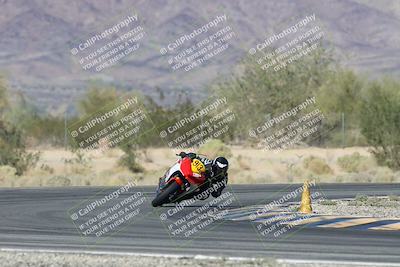 media/Oct-30-2025-Racers Edge (Thu) [[dabbdaf680]]/3-B Group/Session 5 (Turn 6)/